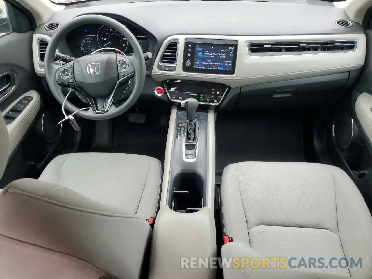 8 Photograph of a damaged car 3CZRU6H58LM727221 HONDA HR-V 2020