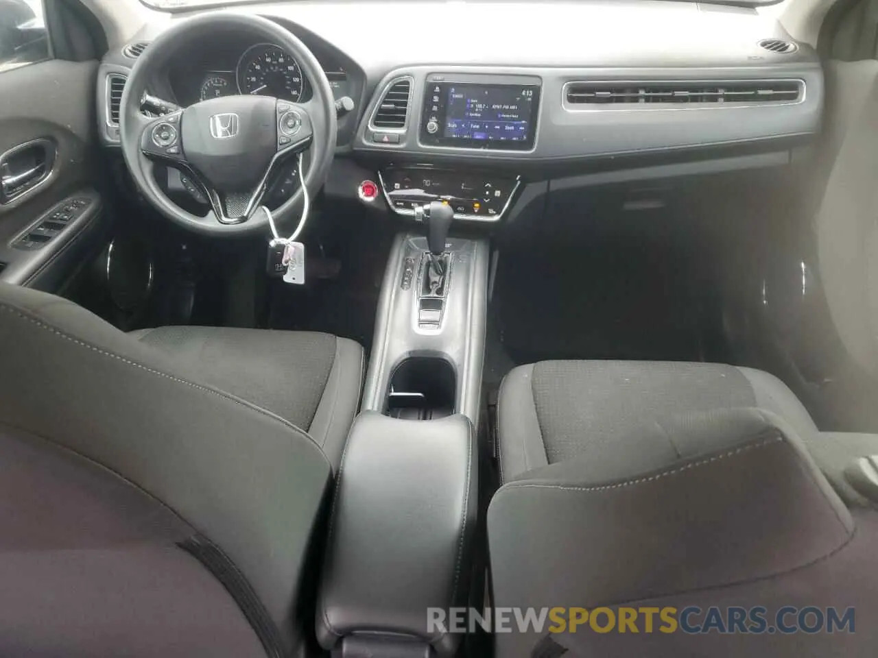 8 Photograph of a damaged car 3CZRU6H58LM733231 HONDA HR-V 2020