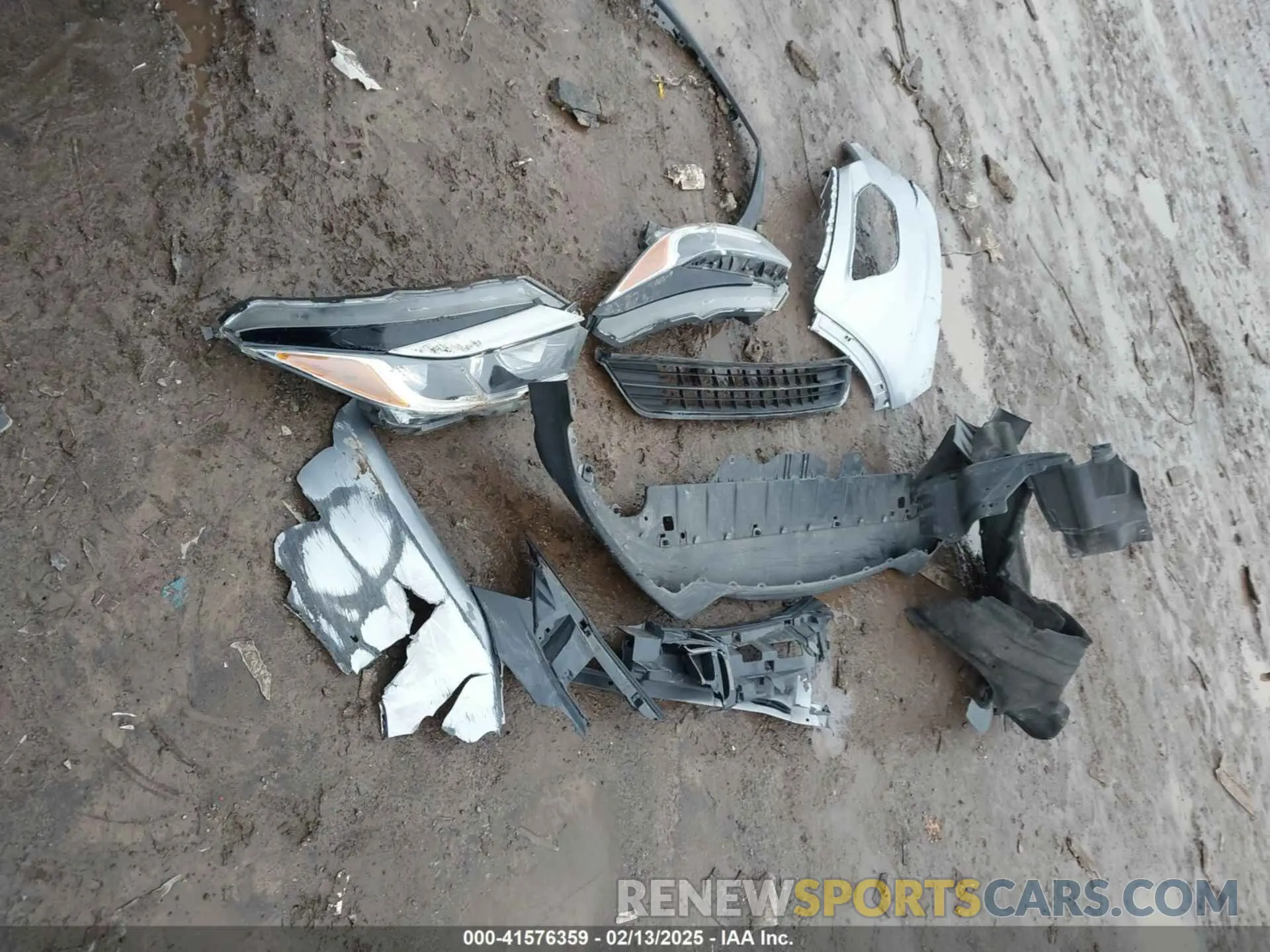 11 Photograph of a damaged car 3CZRU6H59LM702621 HONDA HR-V 2020