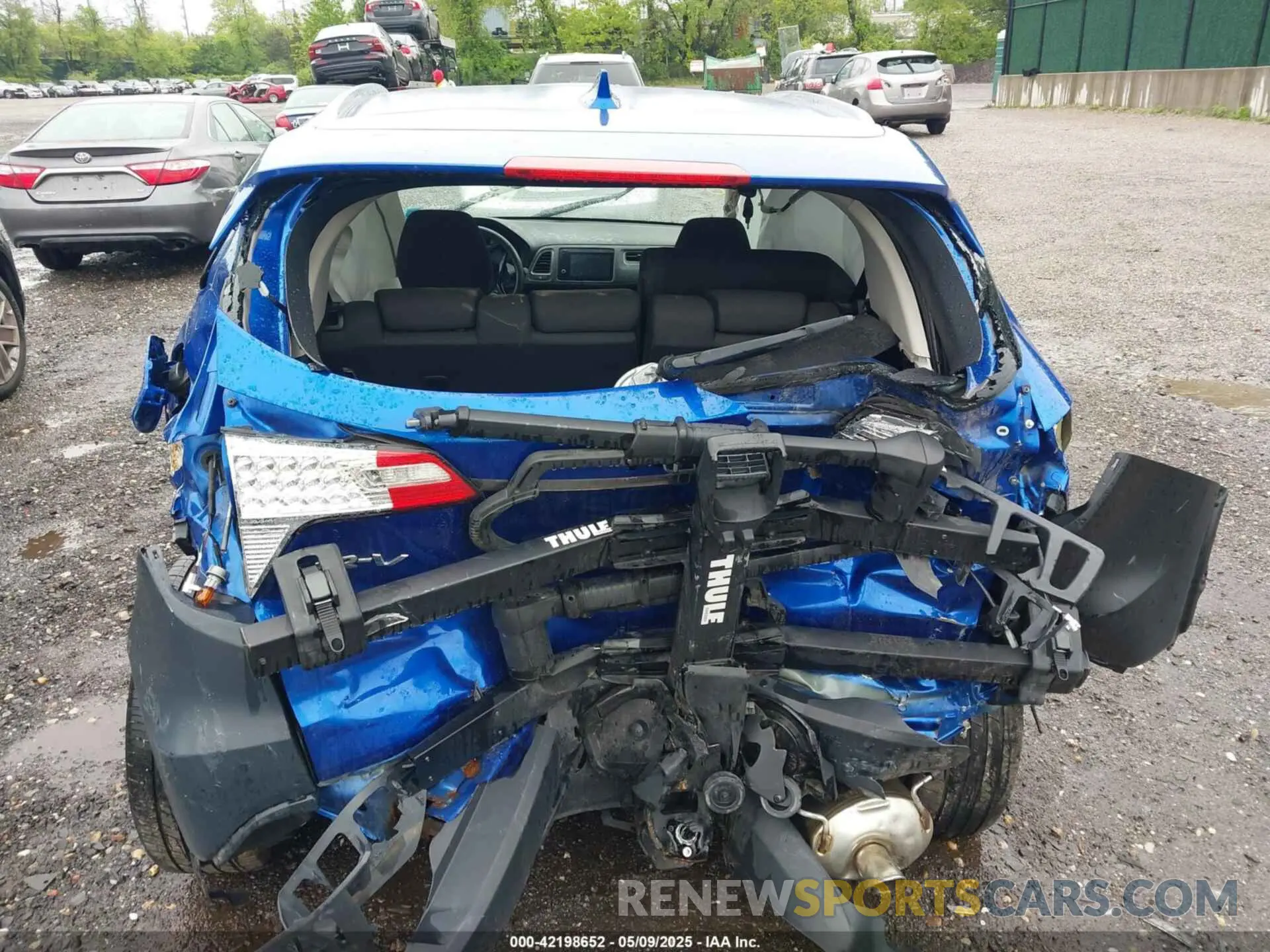 15 Photograph of a damaged car 3CZRU6H5XLM700666 HONDA HR-V 2020