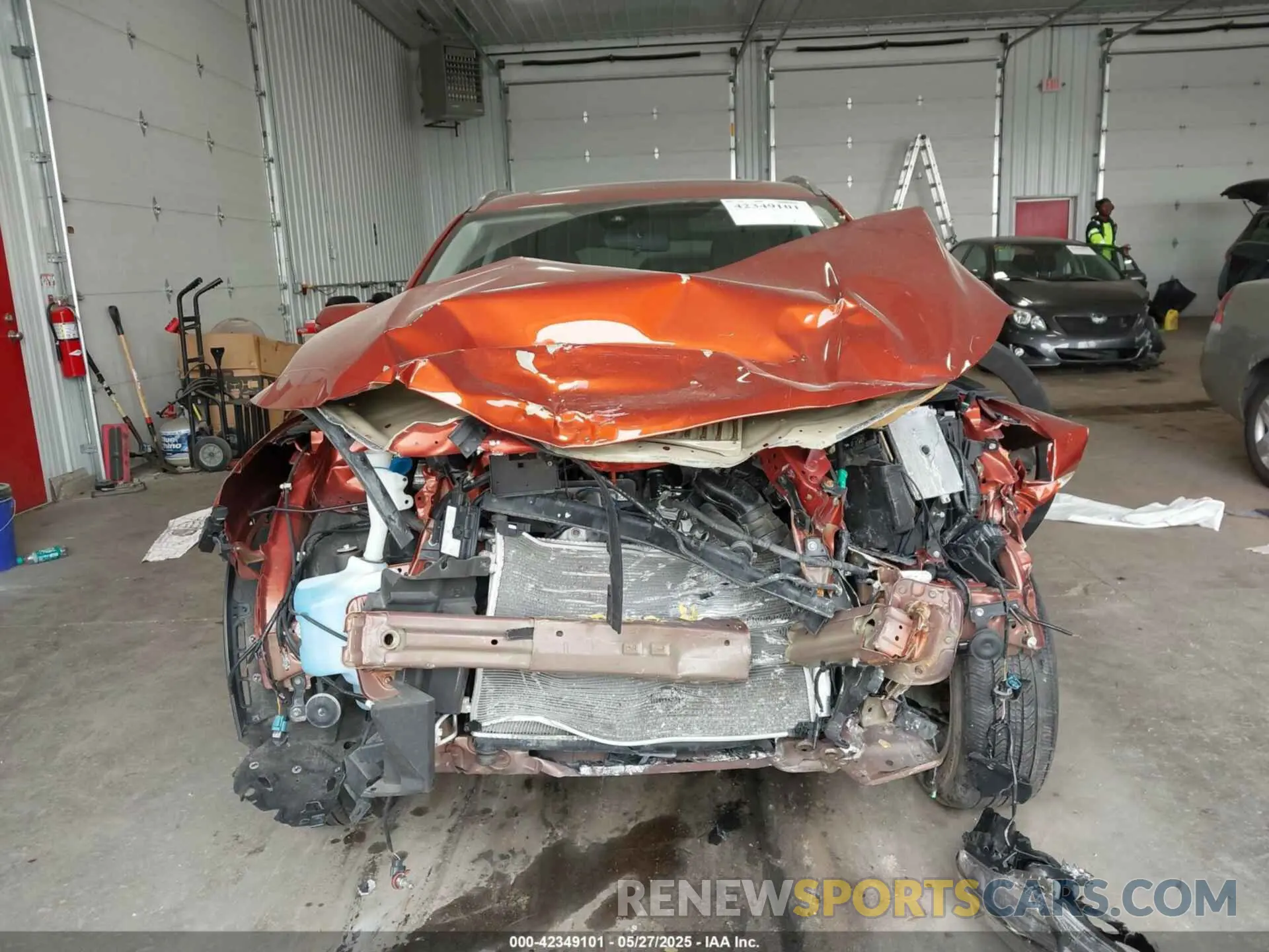 12 Photograph of a damaged car 3CZRU6H5XLM713014 HONDA HR-V 2020
