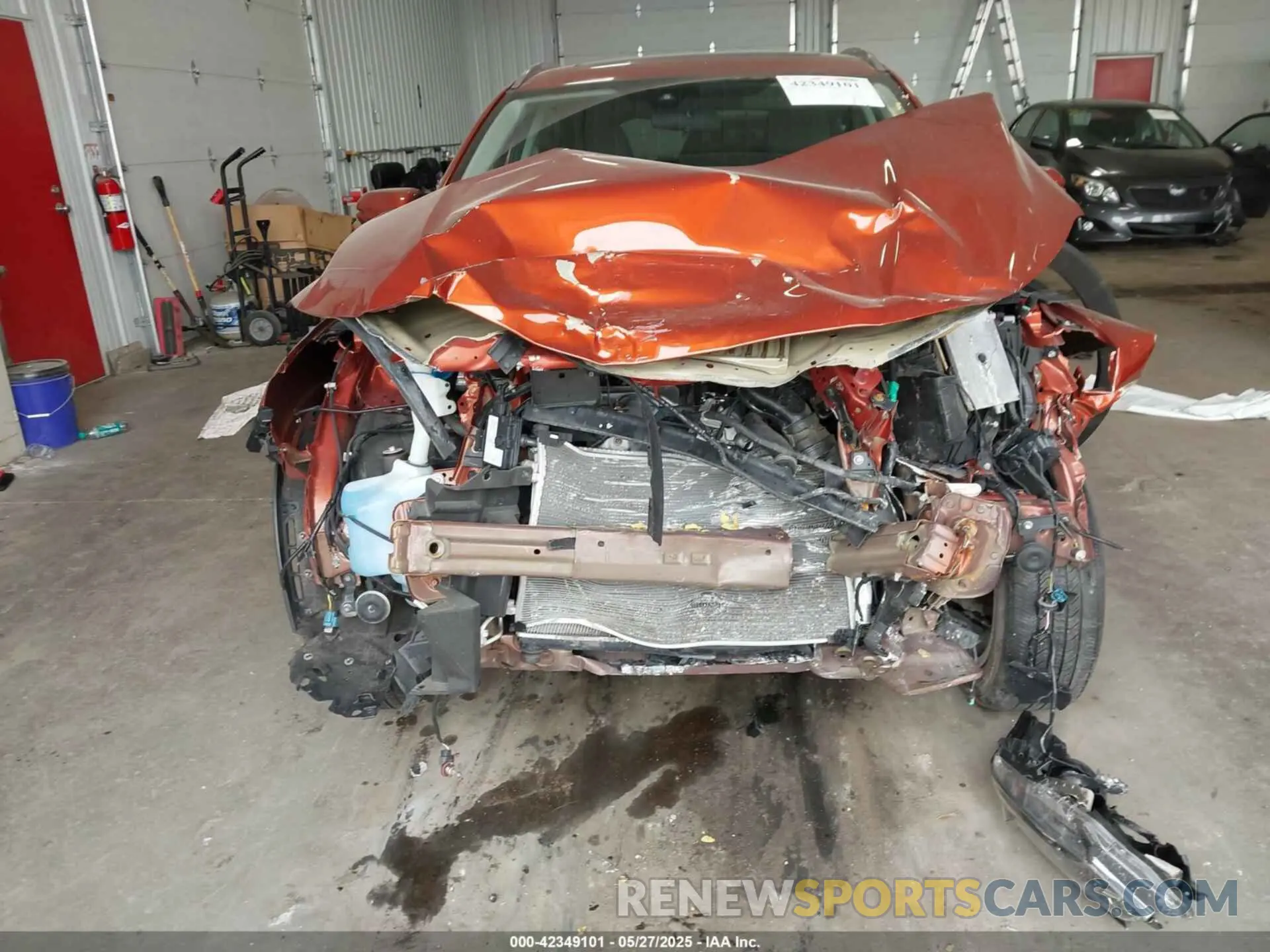 6 Photograph of a damaged car 3CZRU6H5XLM713014 HONDA HR-V 2020