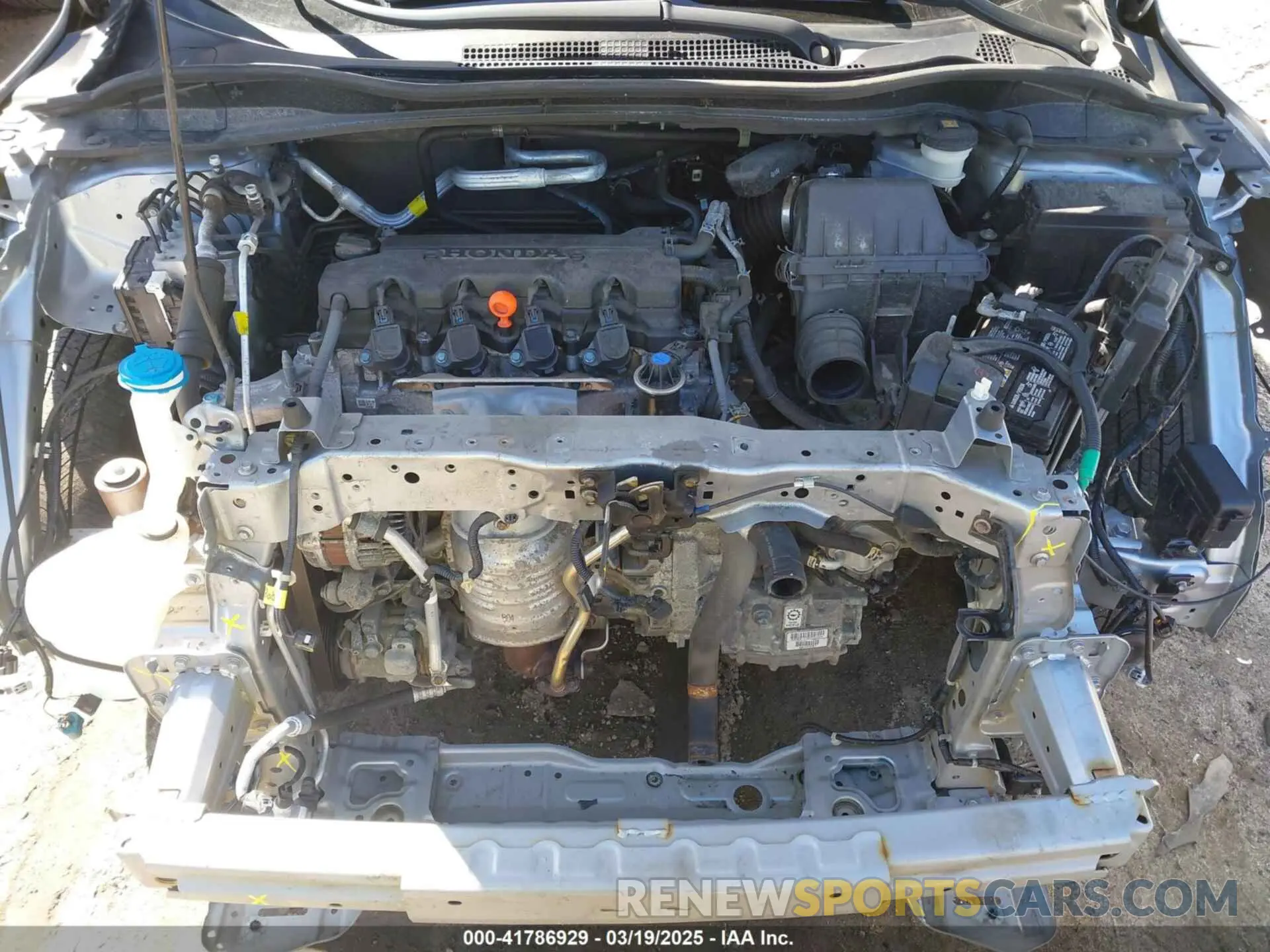 10 Photograph of a damaged car 3CZRU6H5XLM715538 HONDA HR-V 2020