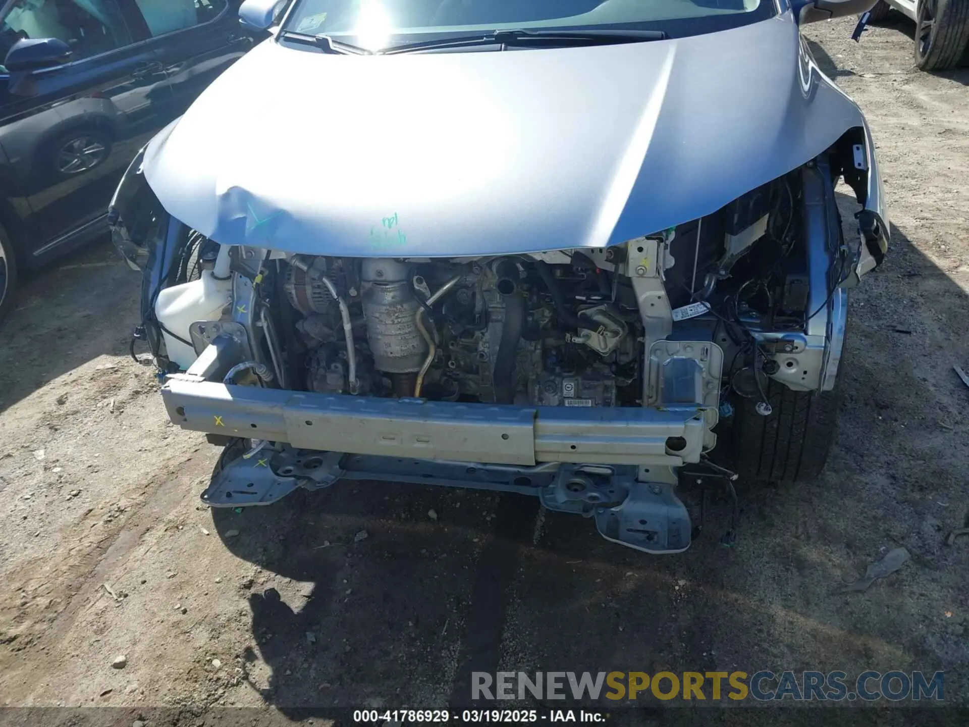 6 Photograph of a damaged car 3CZRU6H5XLM715538 HONDA HR-V 2020