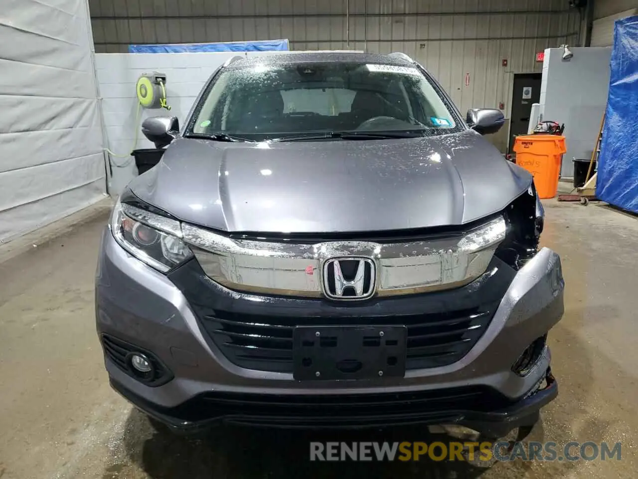 5 Photograph of a damaged car 3CZRU6H5XLM729469 HONDA HR-V 2020