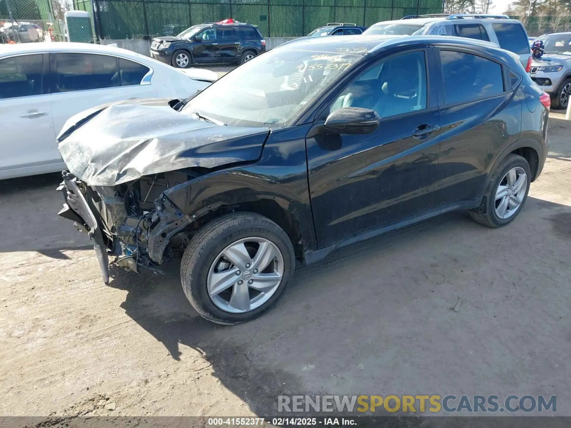 2 Photograph of a damaged car 3CZRU6H77LM729754 HONDA HR-V 2020