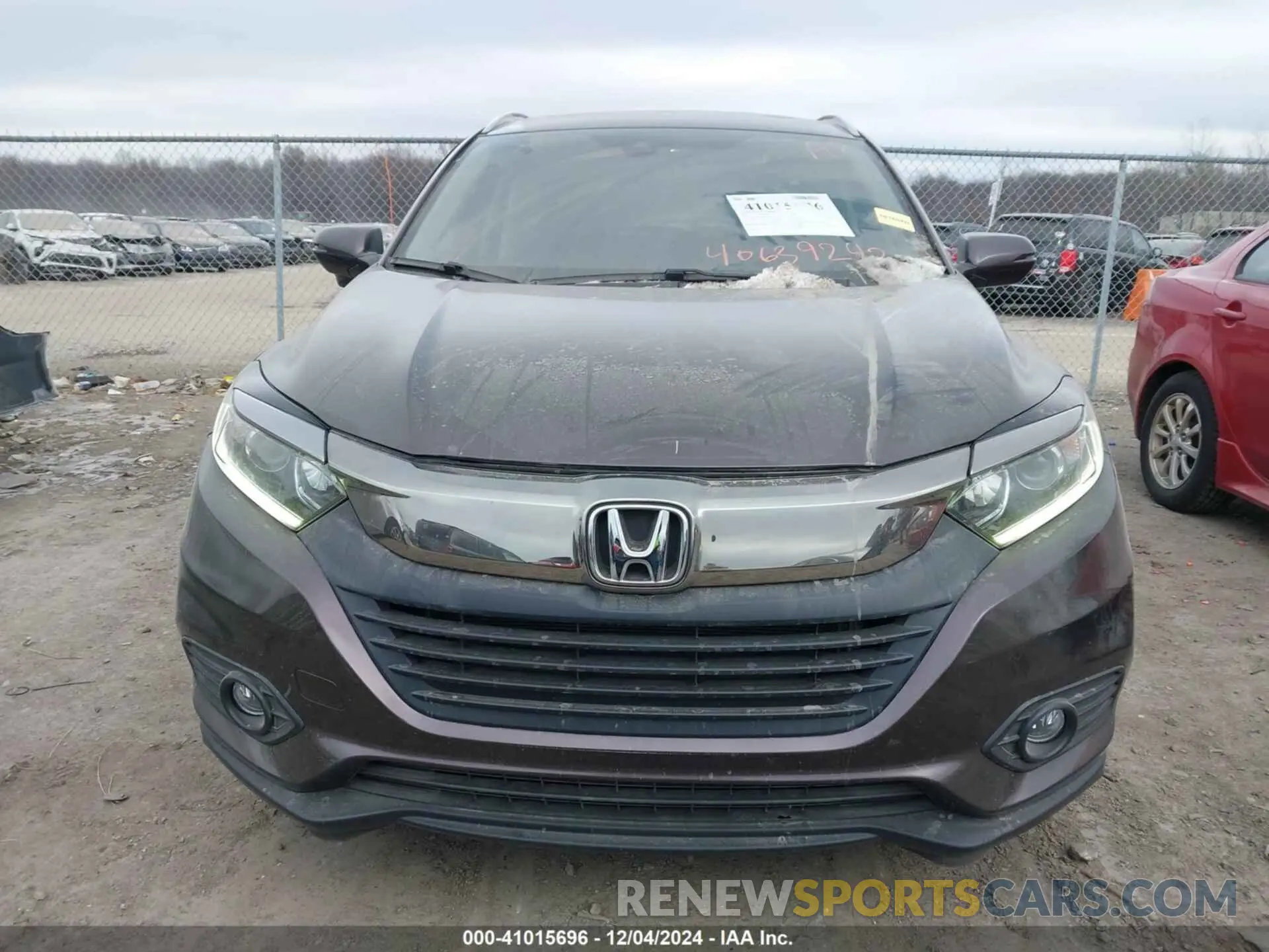 12 Photograph of a damaged car 3CZRU6H77LM731634 HONDA HR-V 2020