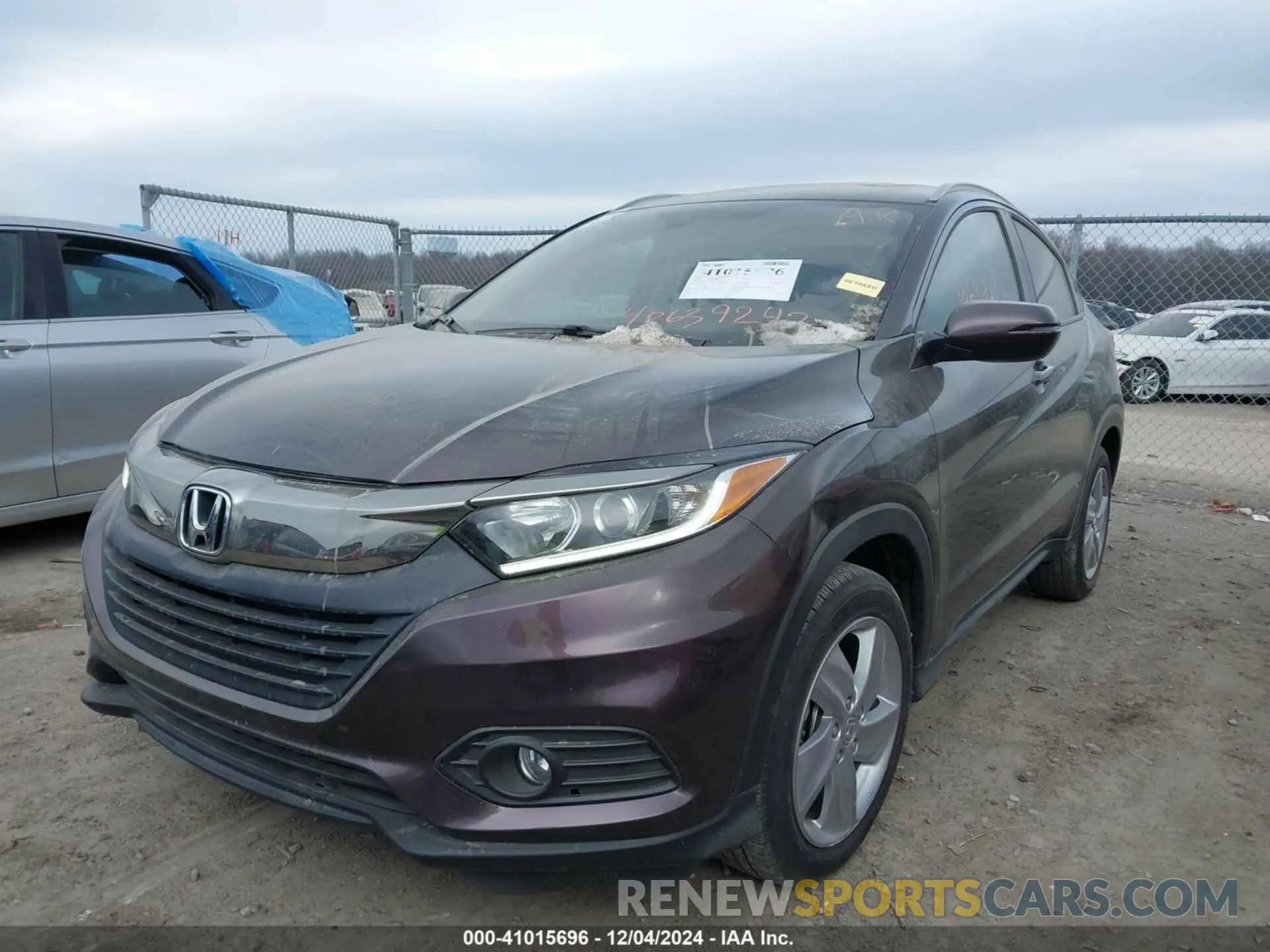 2 Photograph of a damaged car 3CZRU6H77LM731634 HONDA HR-V 2020