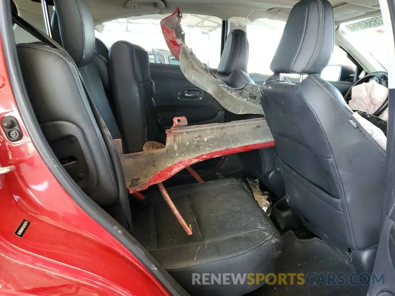 11 Photograph of a damaged car 3CZRU6H91LM738774 HONDA HR-V 2020