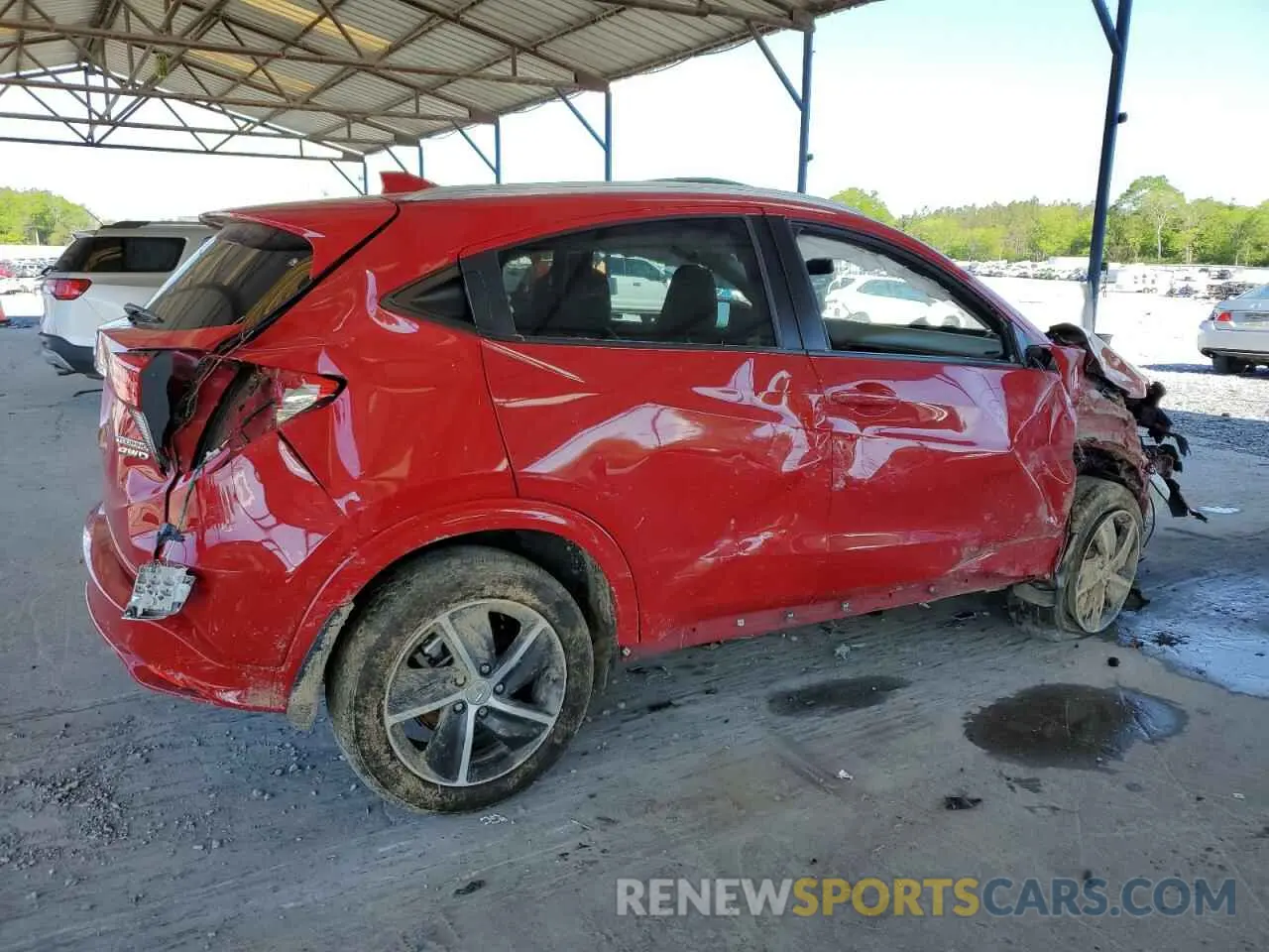 3 Photograph of a damaged car 3CZRU6H91LM738774 HONDA HR-V 2020