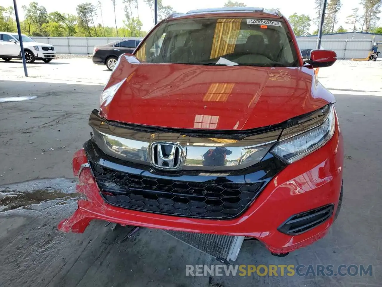5 Photograph of a damaged car 3CZRU6H91LM738774 HONDA HR-V 2020