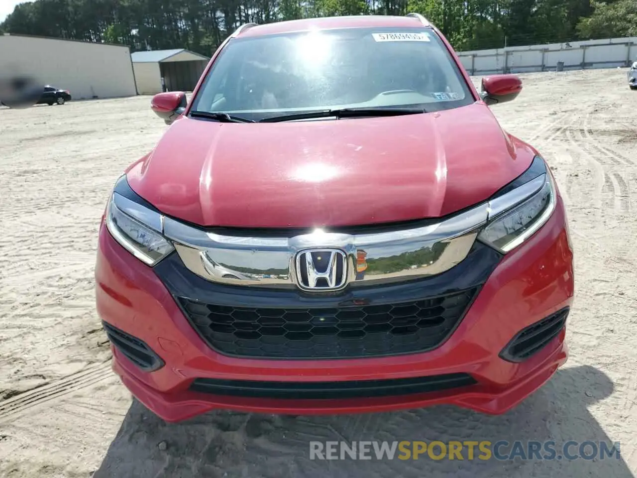 5 Photograph of a damaged car 3CZRU6H92LM702432 HONDA HR-V 2020