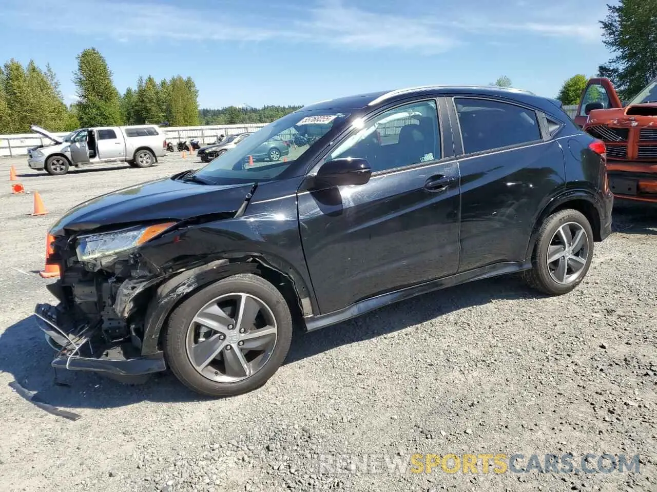 1 Photograph of a damaged car 3CZRU6H99LM700953 HONDA HR-V 2020