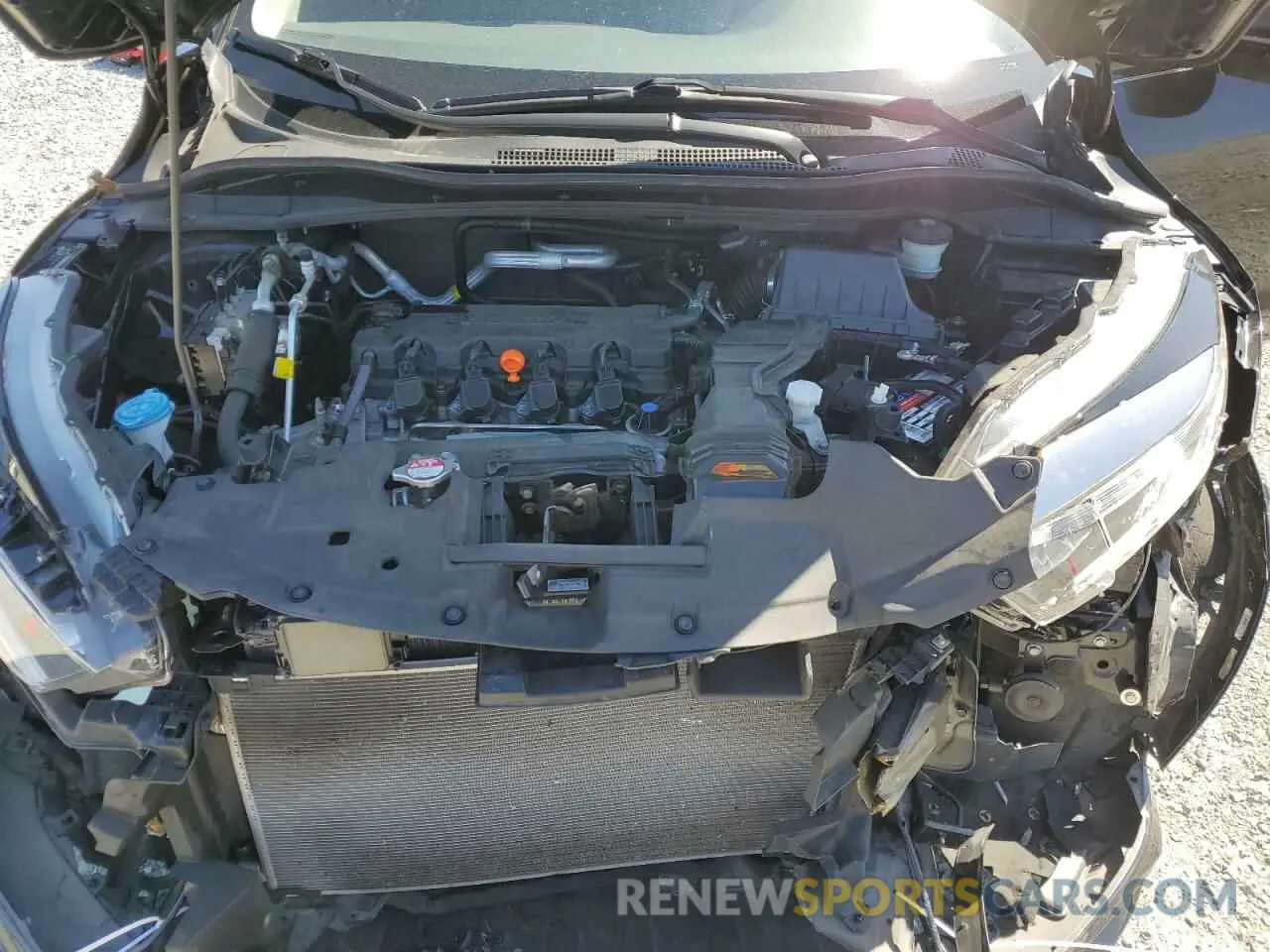 12 Photograph of a damaged car 3CZRU6H99LM700953 HONDA HR-V 2020