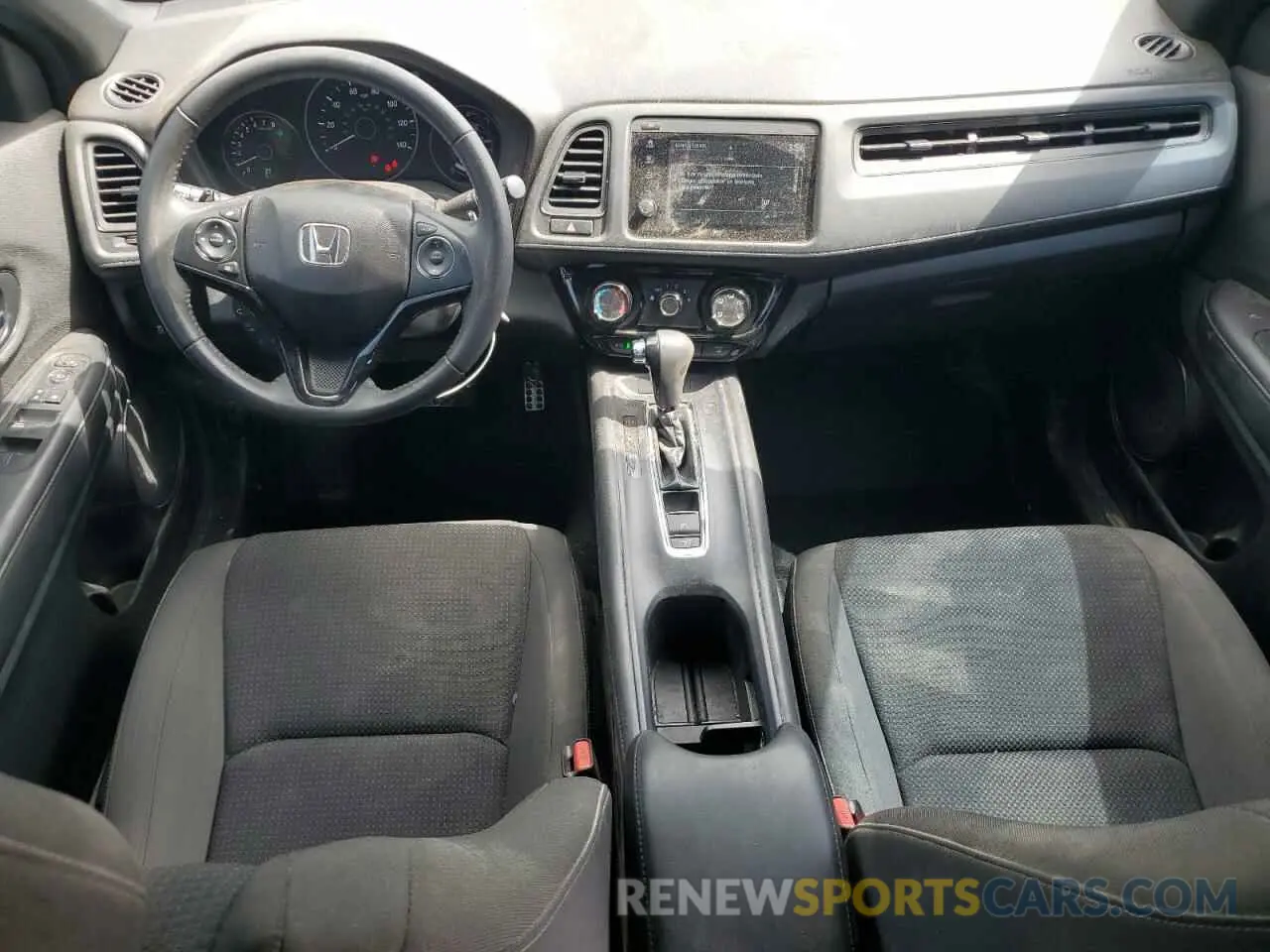 8 Photograph of a damaged car 3CZRU5H11MM715386 HONDA HR-V 2021