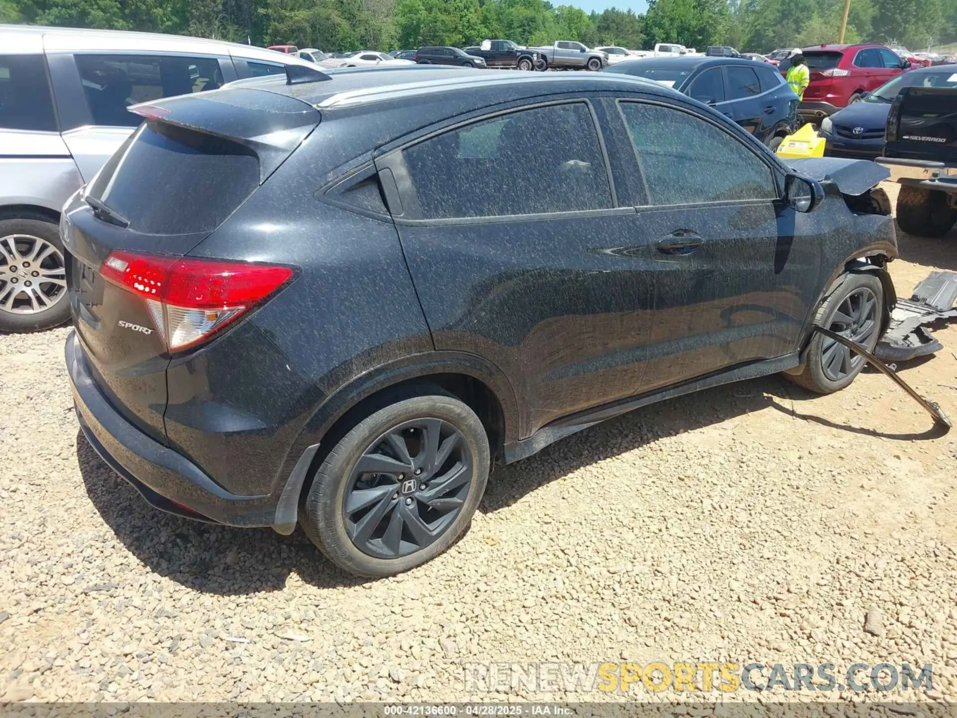 4 Photograph of a damaged car 3CZRU5H11MM721835 HONDA HR-V 2021