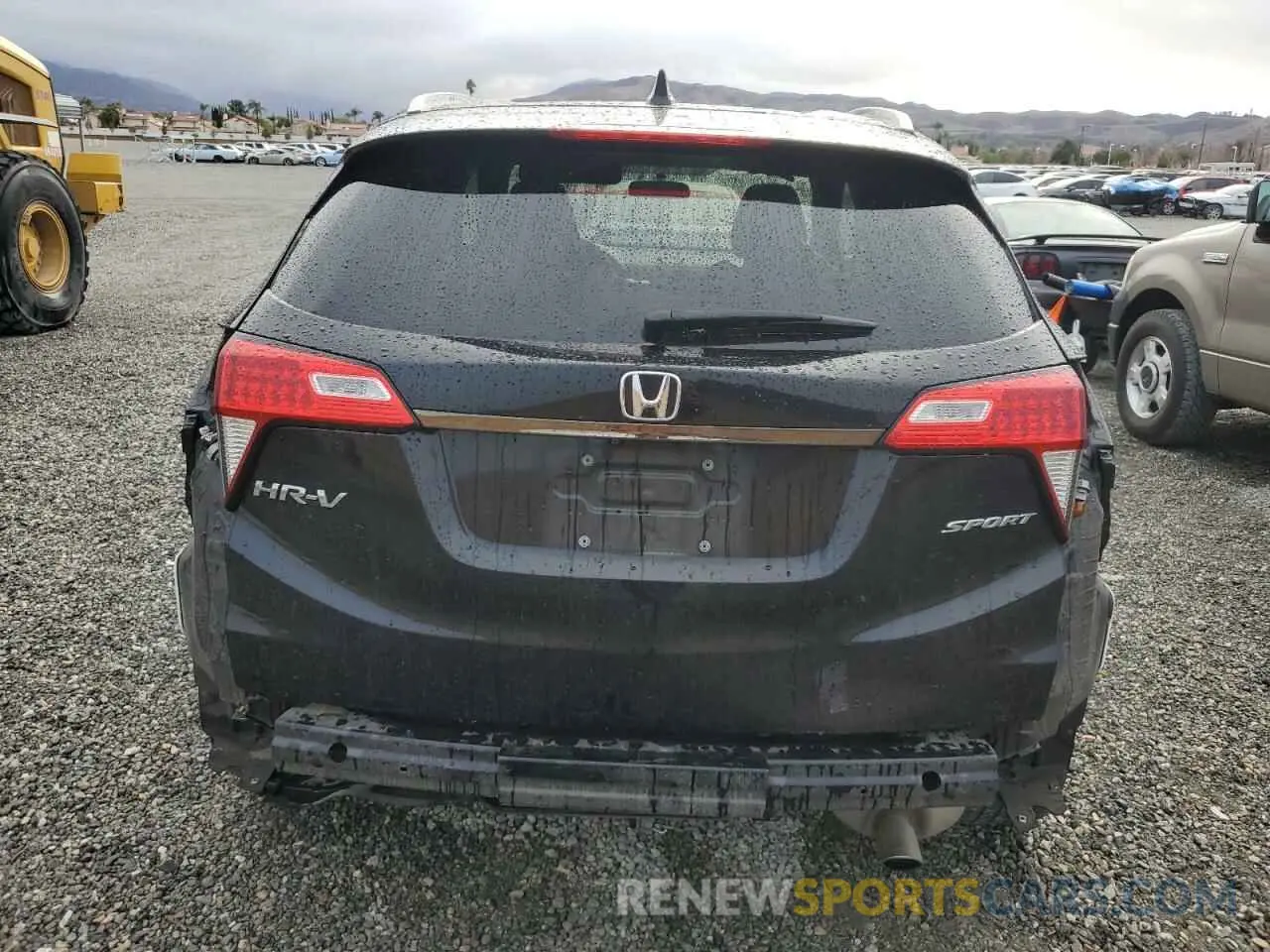 6 Photograph of a damaged car 3CZRU5H11MM733239 HONDA HR-V 2021