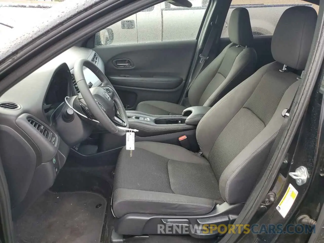 7 Photograph of a damaged car 3CZRU5H11MM733239 HONDA HR-V 2021