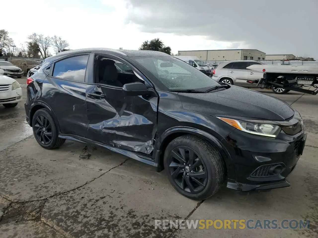 4 Photograph of a damaged car 3CZRU5H12MM707068 HONDA HR-V 2021
