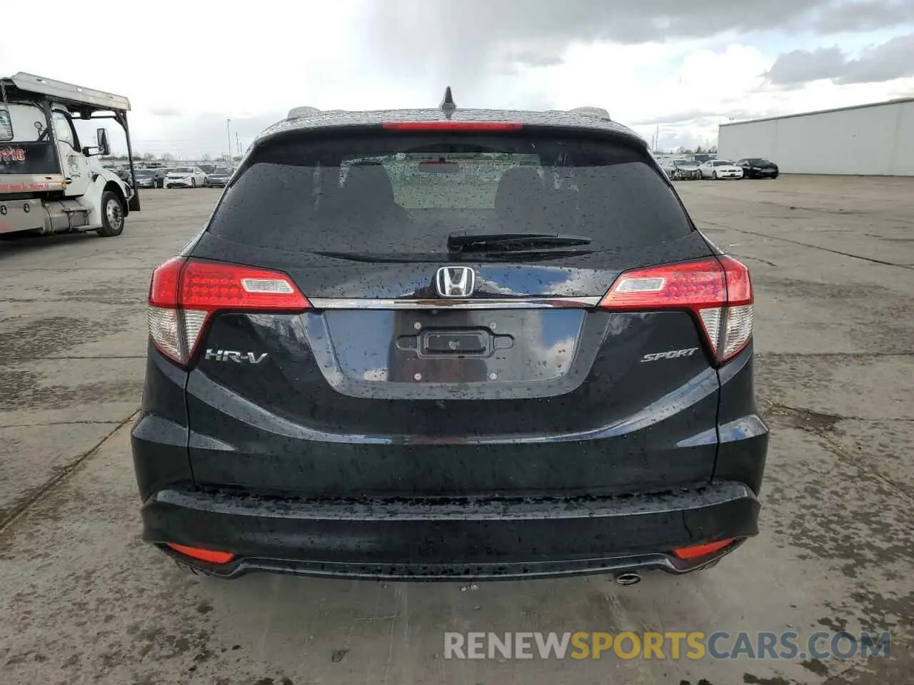 6 Photograph of a damaged car 3CZRU5H12MM707068 HONDA HR-V 2021