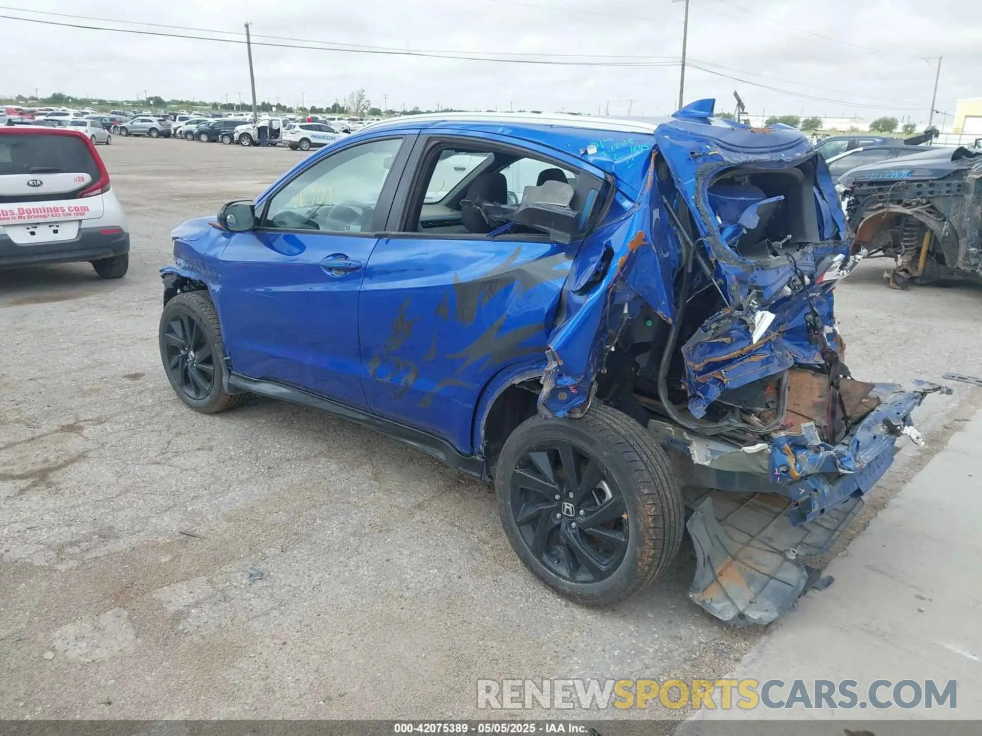 3 Photograph of a damaged car 3CZRU5H13MM707760 HONDA HR-V 2021