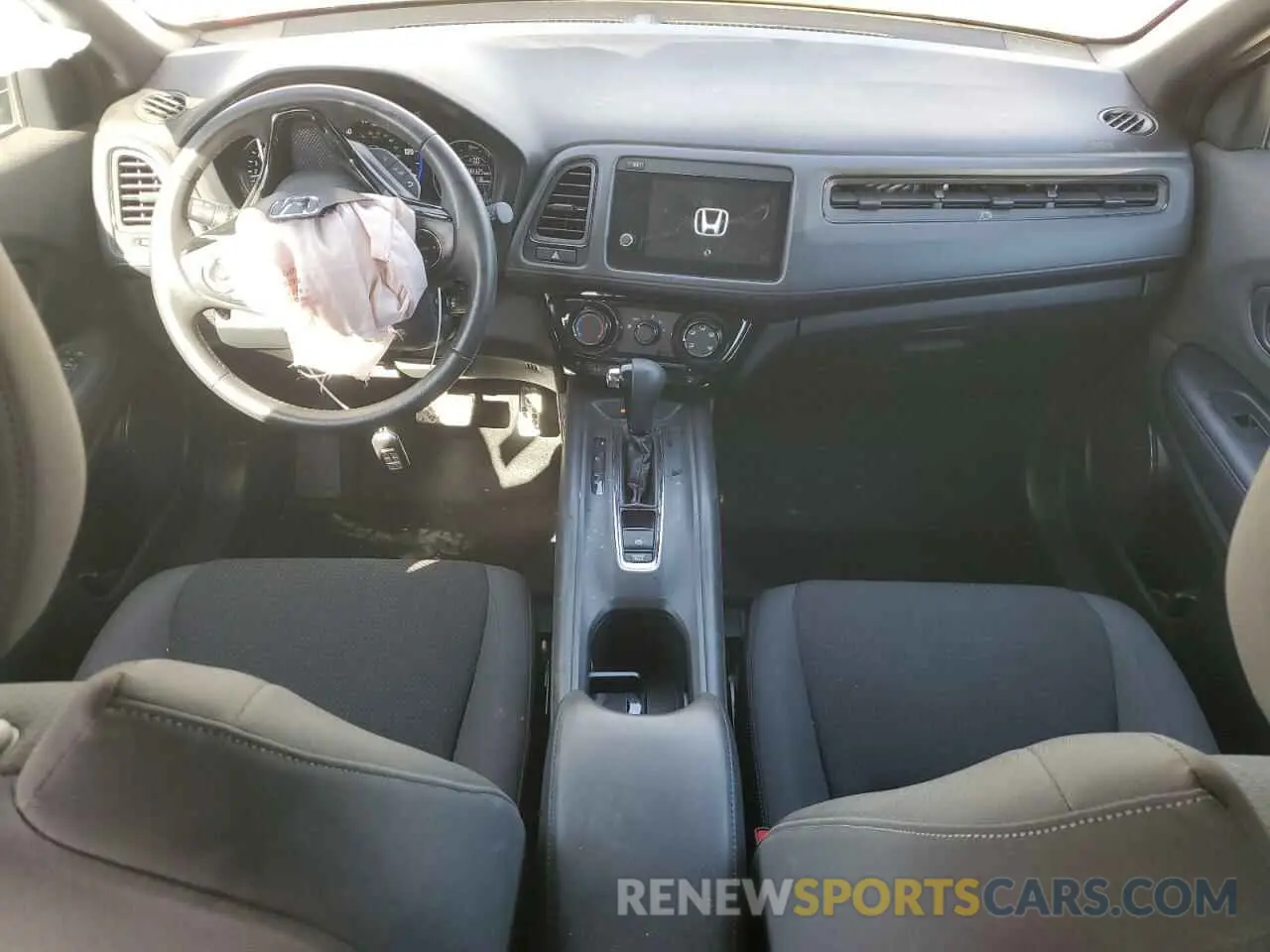 8 Photograph of a damaged car 3CZRU5H14MM717214 HONDA HR-V 2021