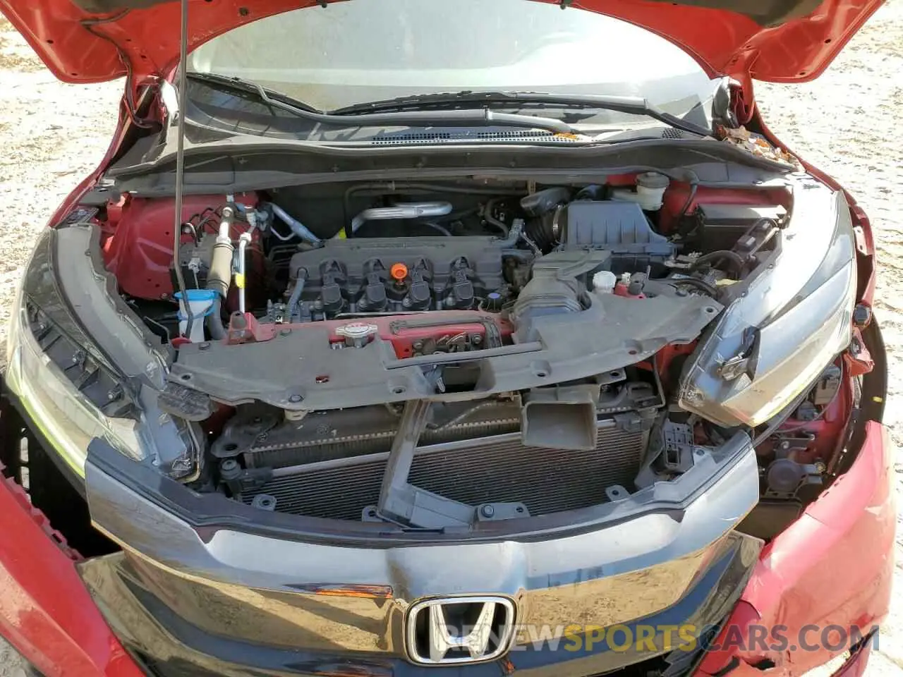 14 Photograph of a damaged car 3CZRU5H17MM700813 HONDA HR-V 2021