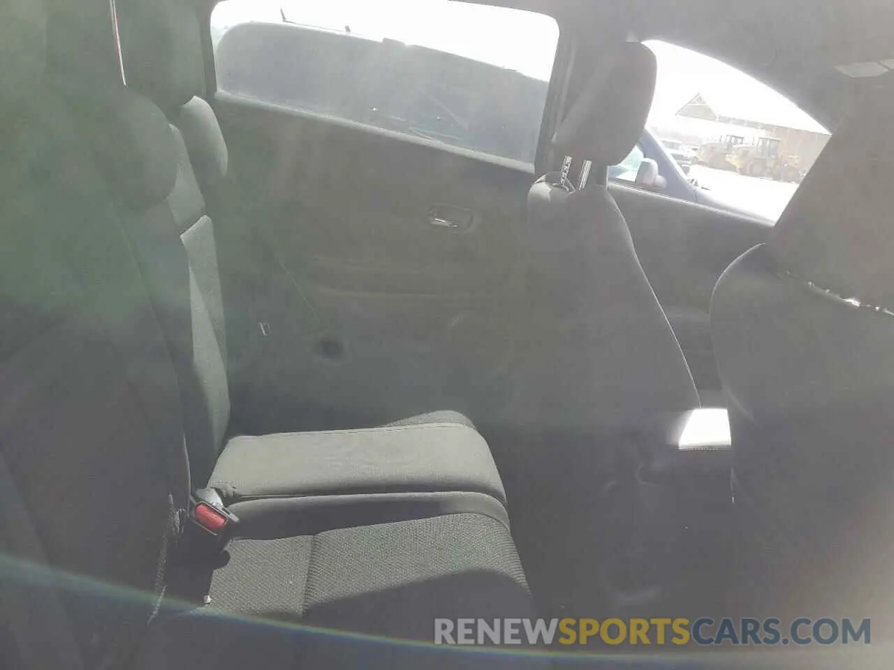 11 Photograph of a damaged car 3CZRU5H17MM721063 HONDA HR-V 2021