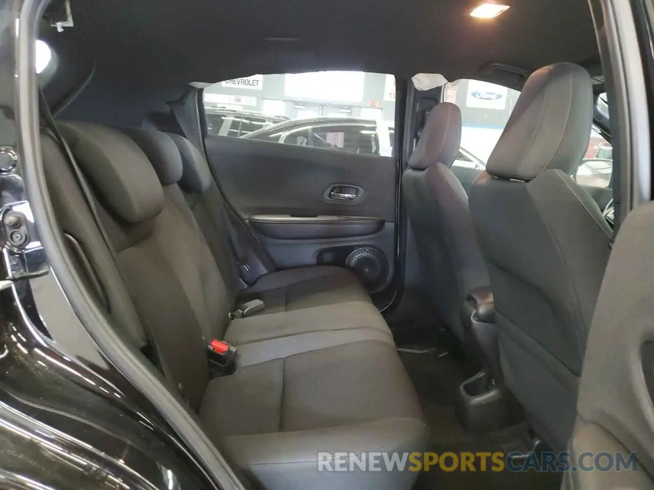 11 Photograph of a damaged car 3CZRU5H18MM713750 HONDA HR-V 2021