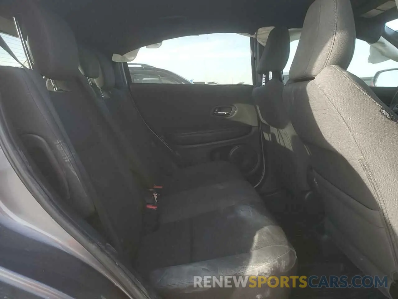 11 Photograph of a damaged car 3CZRU5H18MM731388 HONDA HR-V 2021