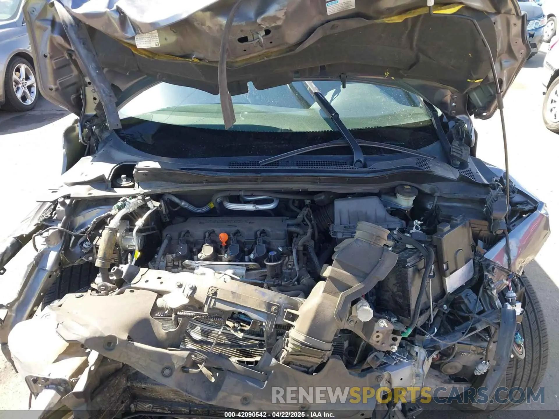 10 Photograph of a damaged car 3CZRU5H1XMM730579 HONDA HR-V 2021