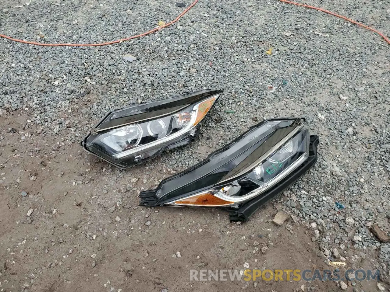 13 Photograph of a damaged car 3CZRU5H1XMM732462 HONDA HR-V 2021