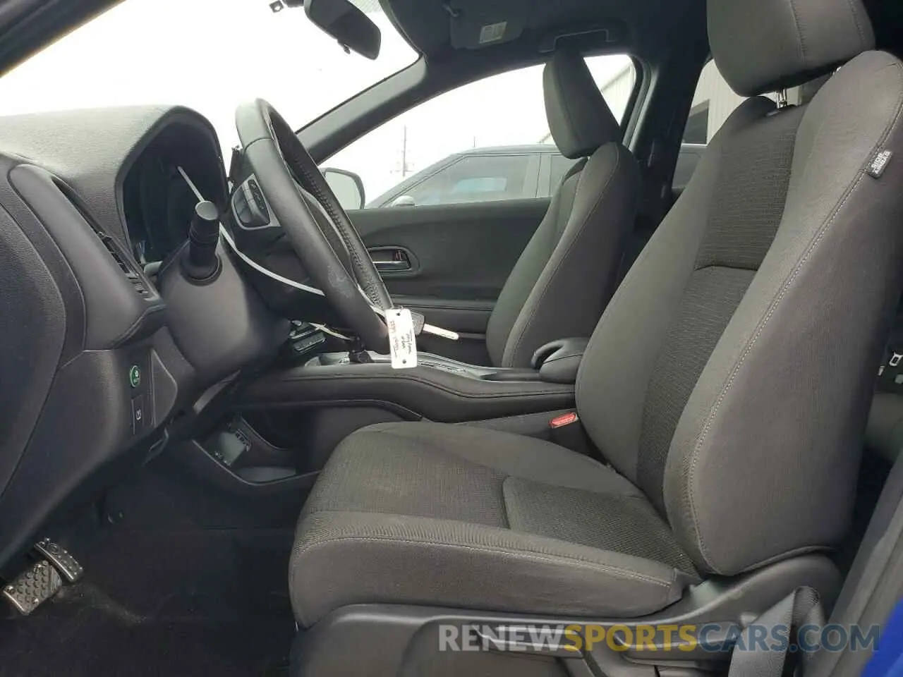 7 Photograph of a damaged car 3CZRU5H1XMM732462 HONDA HR-V 2021