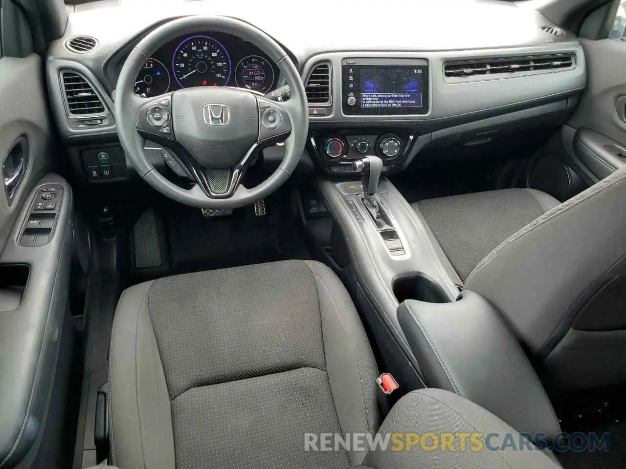 8 Photograph of a damaged car 3CZRU5H1XMM732462 HONDA HR-V 2021