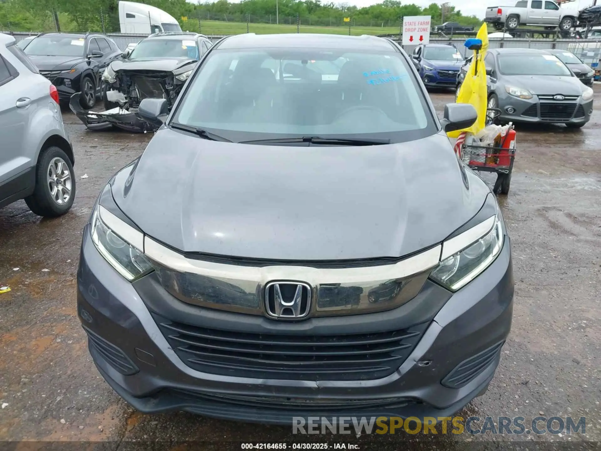 12 Photograph of a damaged car 3CZRU5H30MM725487 HONDA HR-V 2021