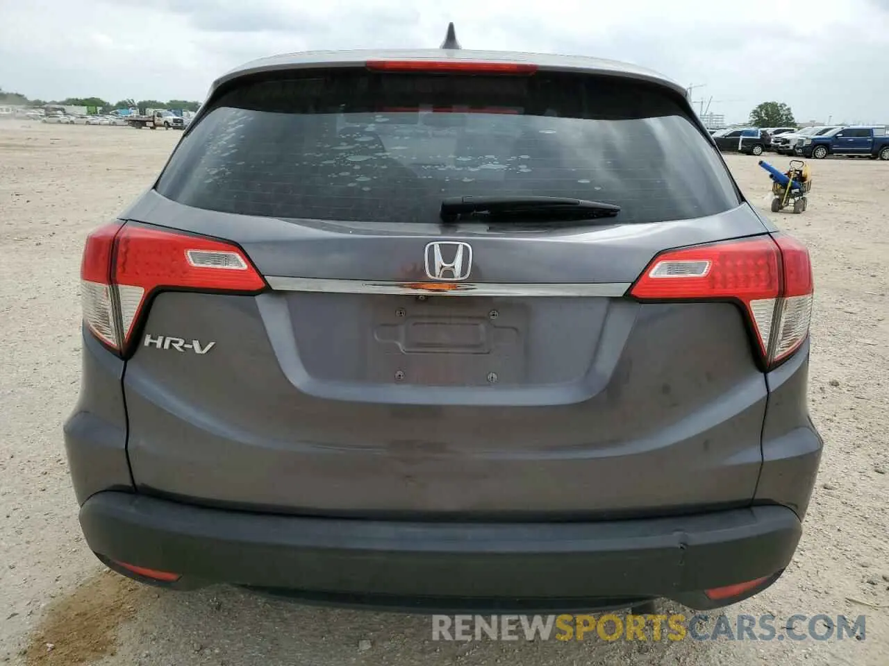 6 Photograph of a damaged car 3CZRU5H31MM721433 HONDA HR-V 2021