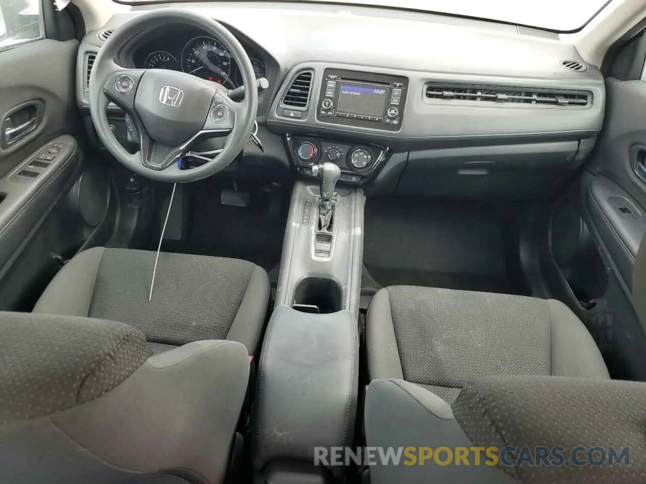 8 Photograph of a damaged car 3CZRU5H33MM726438 HONDA HR-V 2021