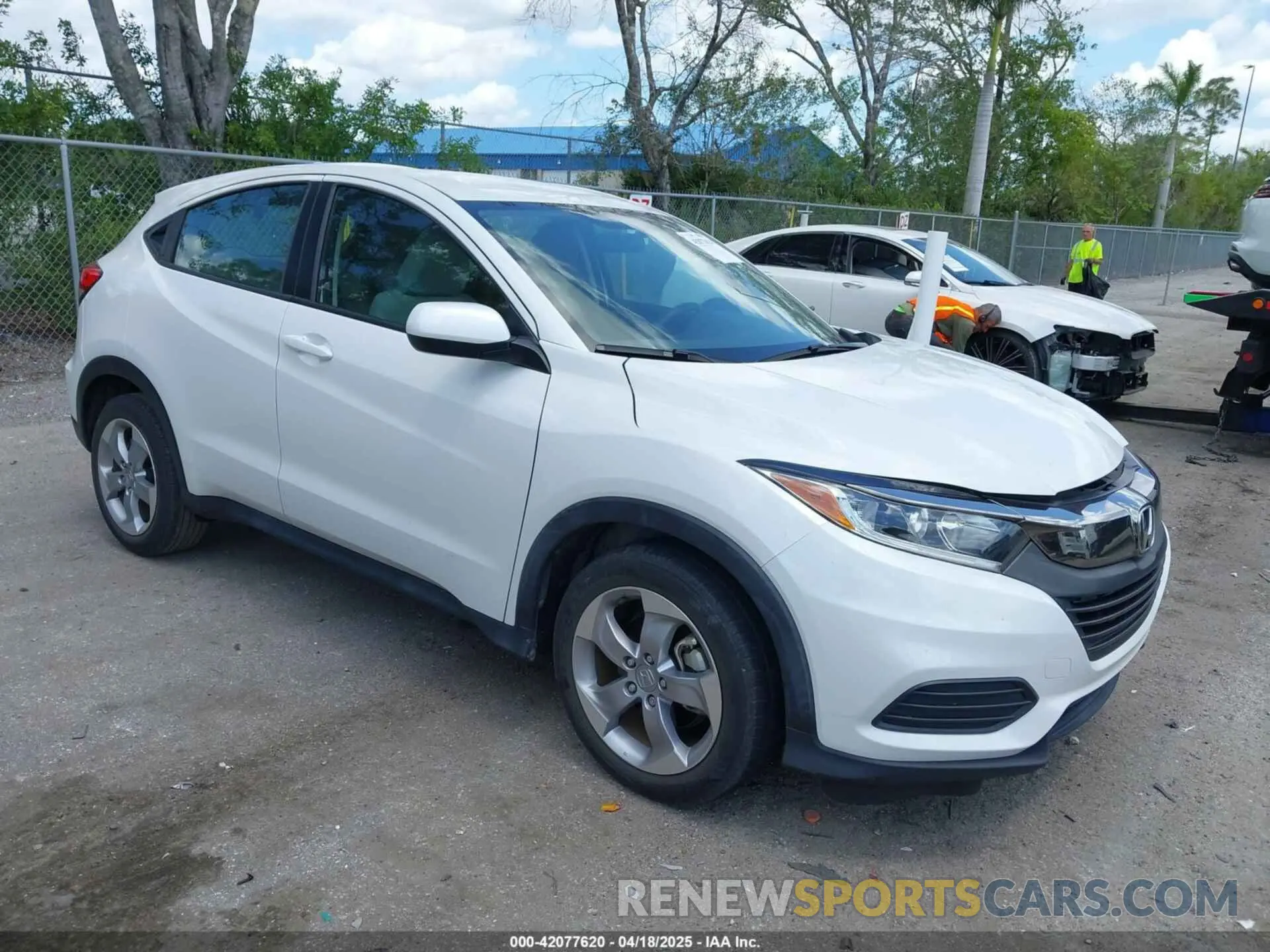1 Photograph of a damaged car 3CZRU5H33MM728433 HONDA HR-V 2021
