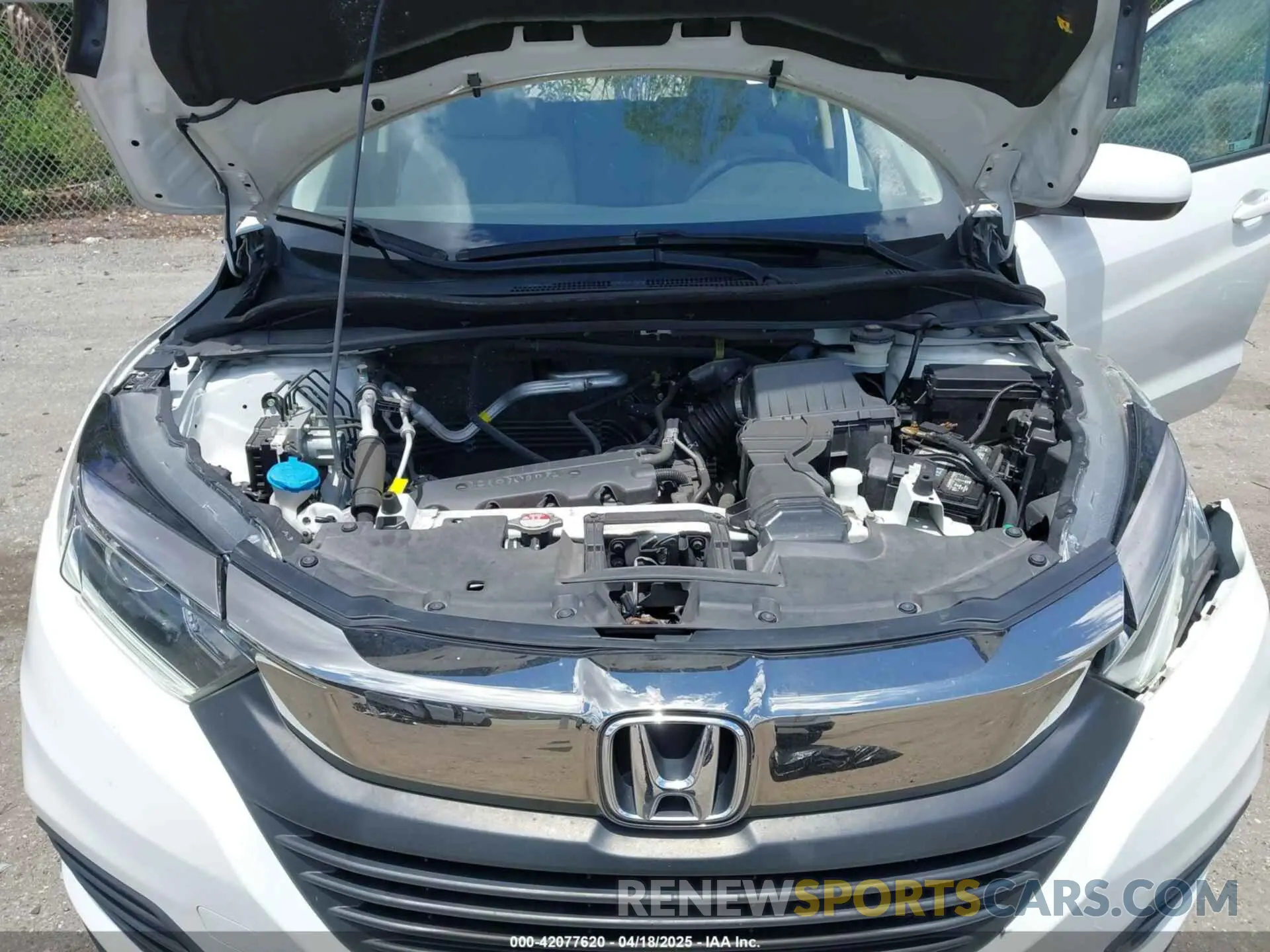 10 Photograph of a damaged car 3CZRU5H33MM728433 HONDA HR-V 2021