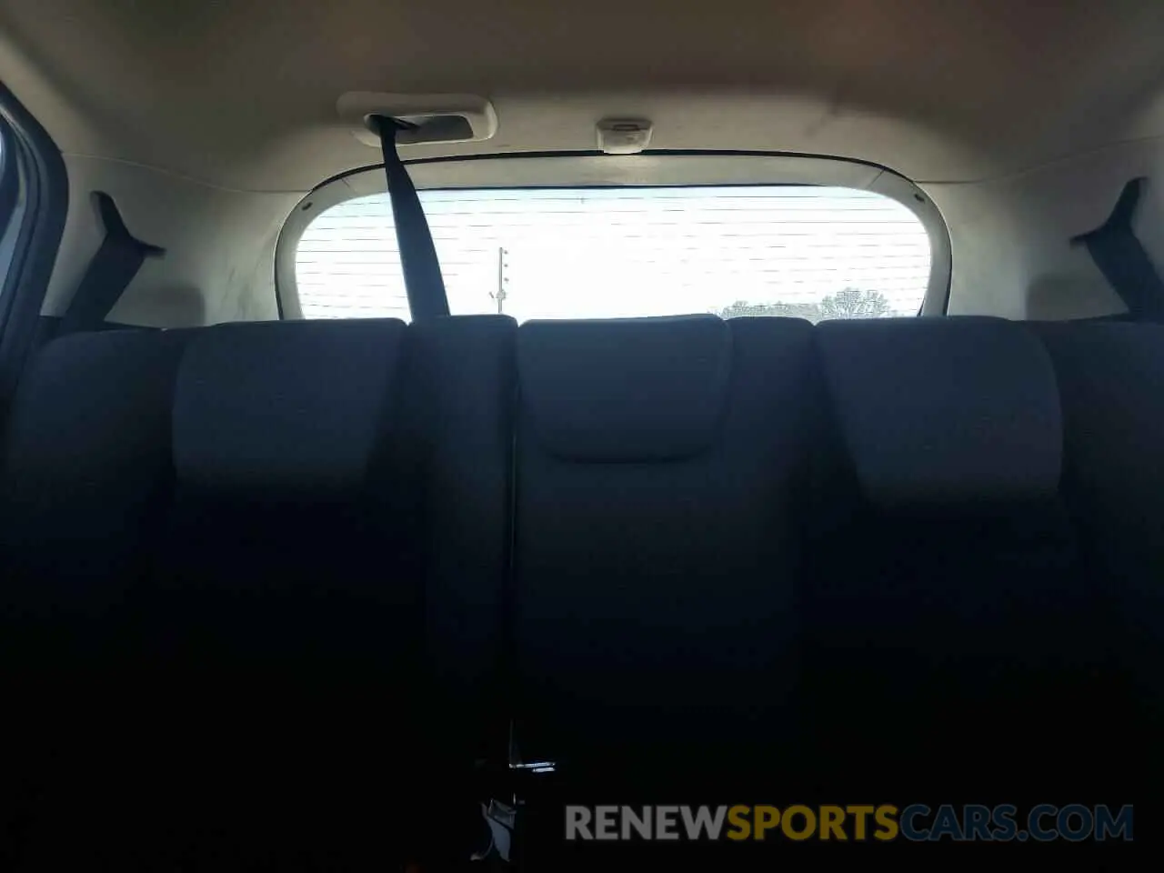 10 Photograph of a damaged car 3CZRU5H36MM709875 HONDA HR-V 2021