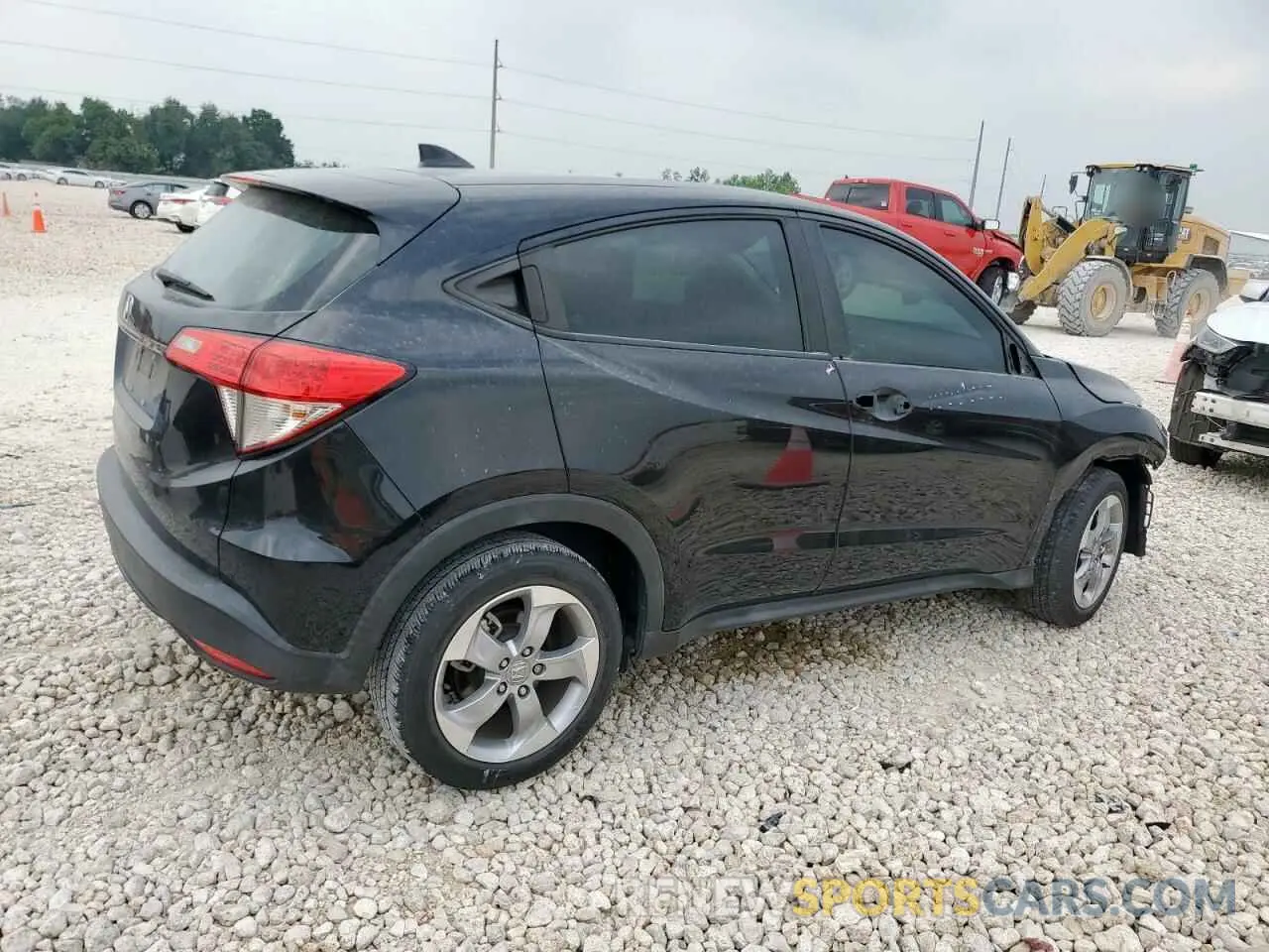 3 Photograph of a damaged car 3CZRU5H36MM722349 HONDA HR-V 2021