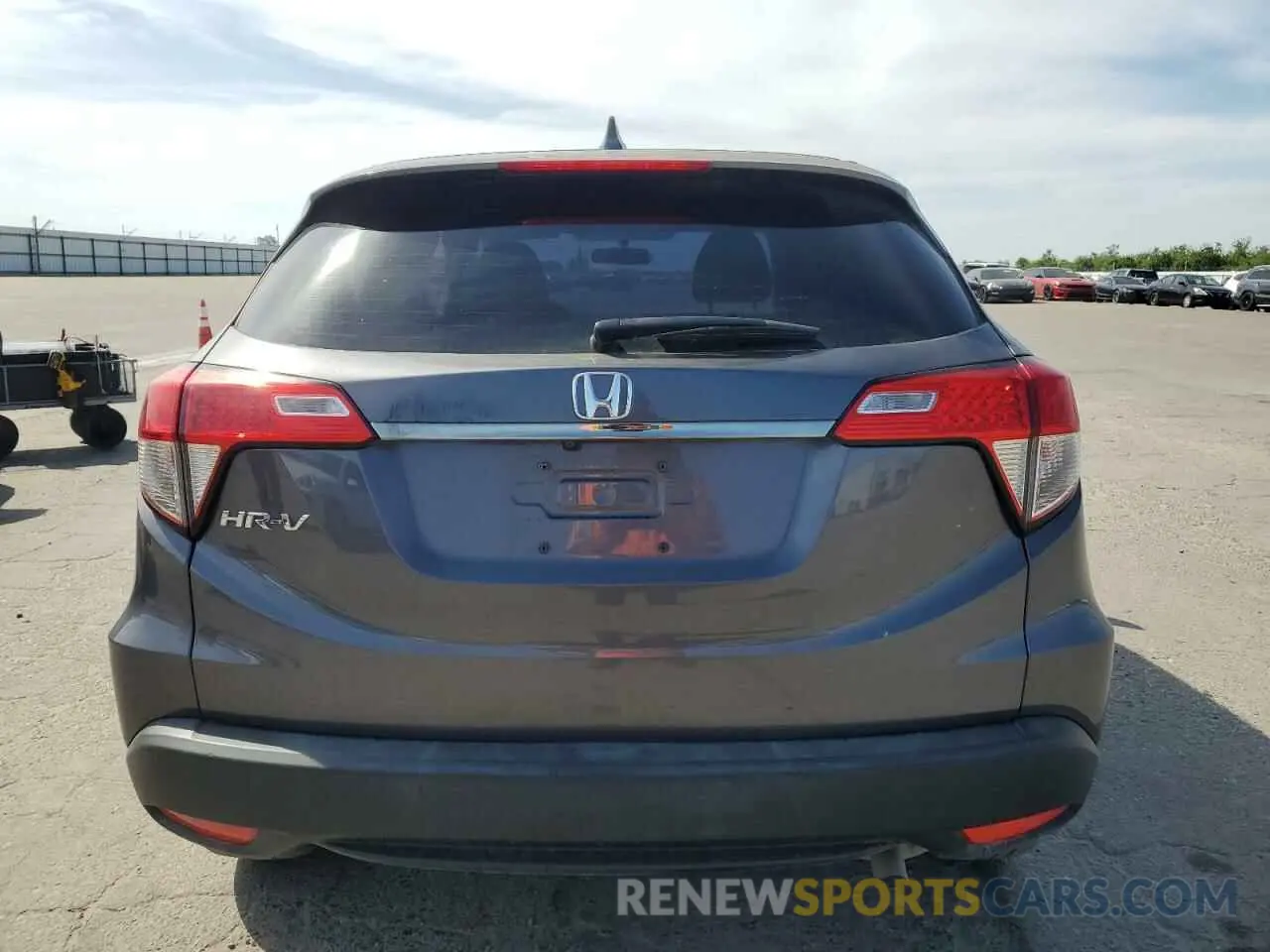 6 Photograph of a damaged car 3CZRU5H36MM731259 HONDA HR-V 2021