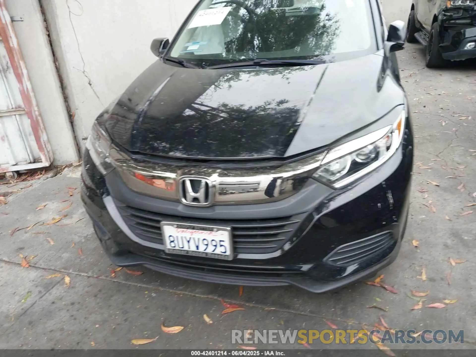 13 Photograph of a damaged car 3CZRU5H37MM704782 HONDA HR-V 2021