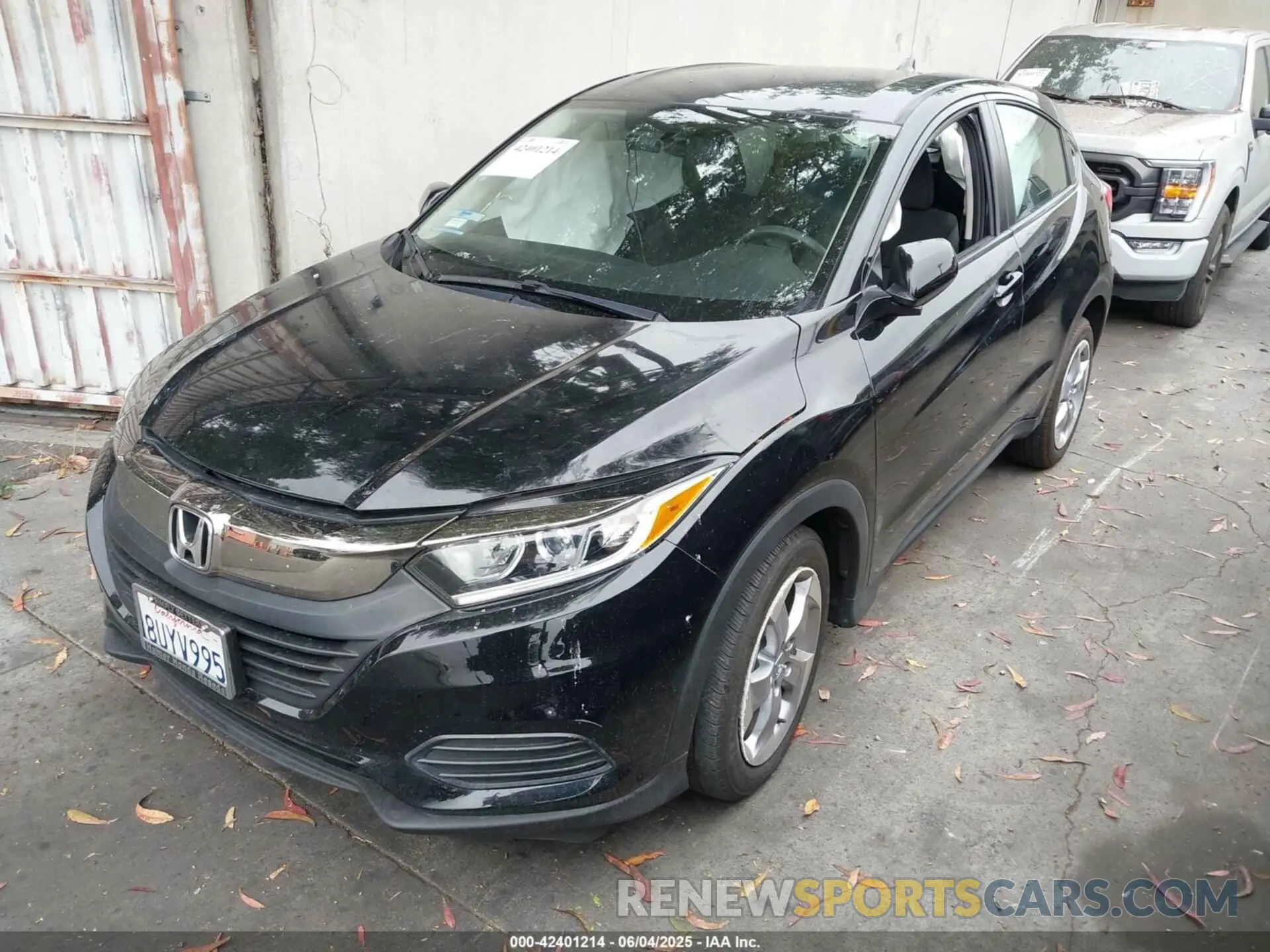 2 Photograph of a damaged car 3CZRU5H37MM704782 HONDA HR-V 2021