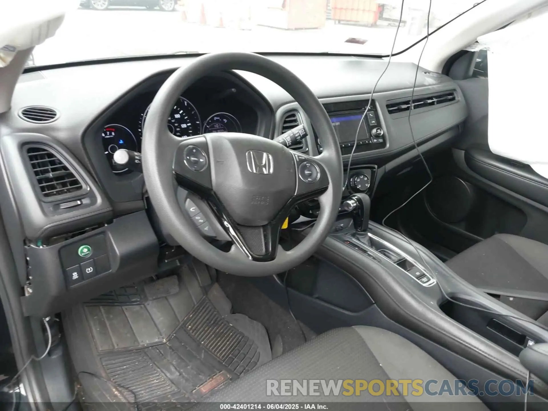 20 Photograph of a damaged car 3CZRU5H37MM704782 HONDA HR-V 2021