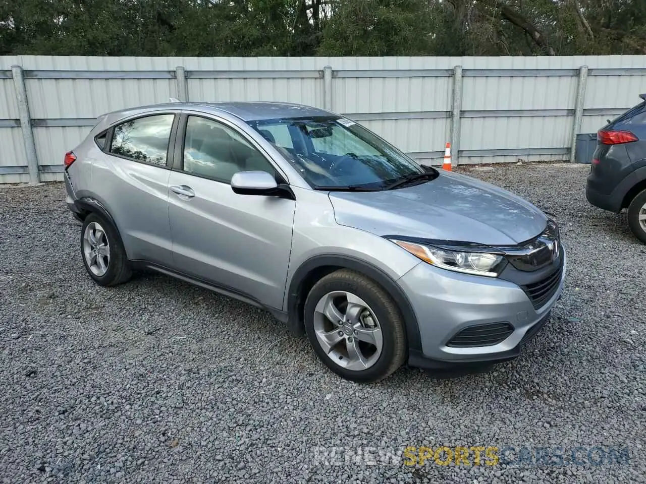 4 Photograph of a damaged car 3CZRU5H39MM726413 HONDA HR-V 2021