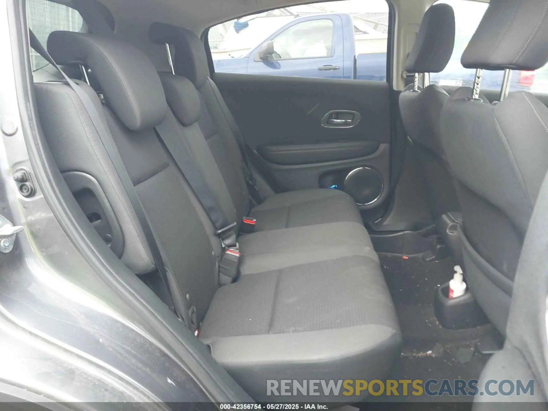 8 Photograph of a damaged car 3CZRU5H50MM701563 HONDA HR-V 2021