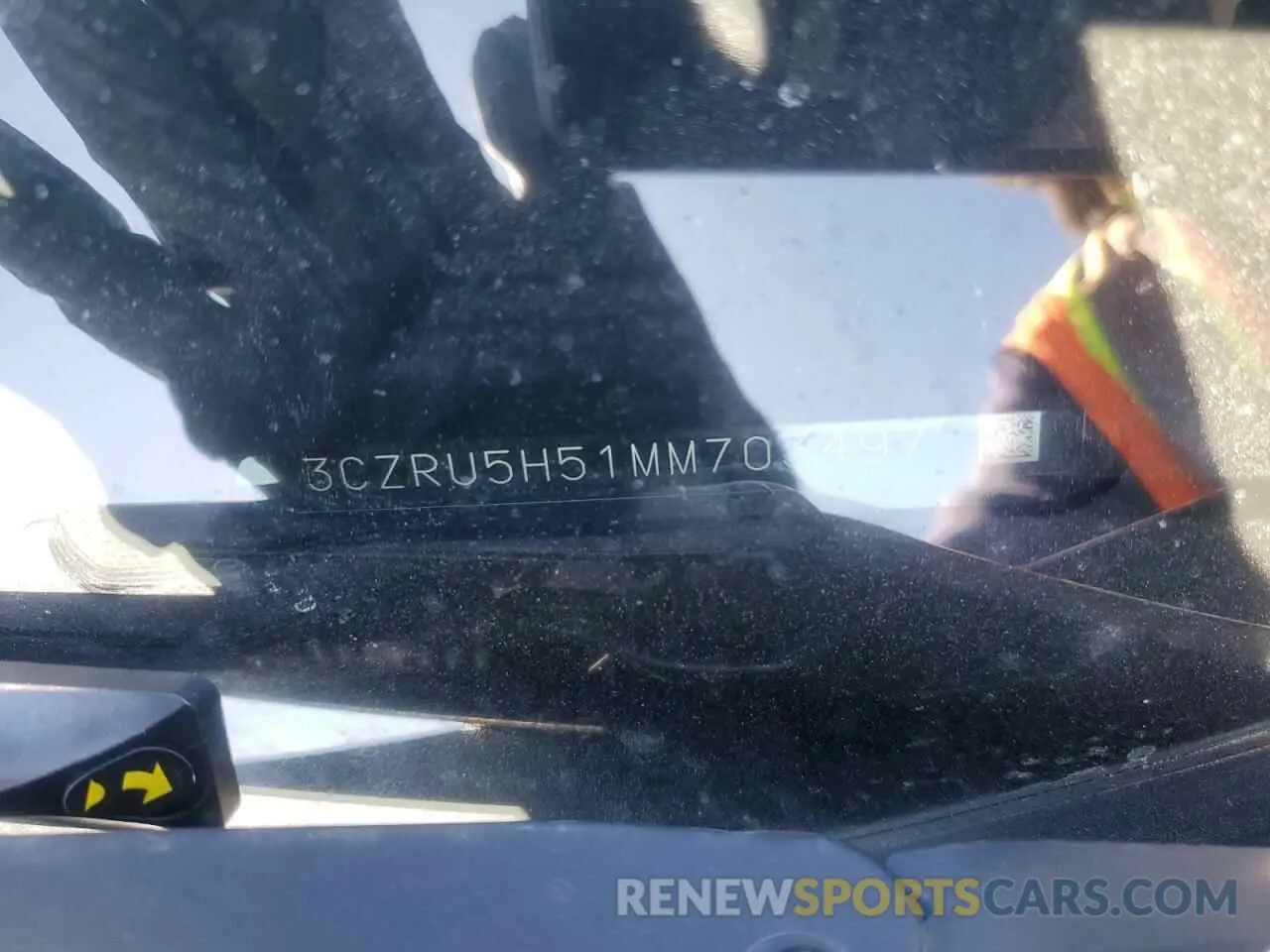 13 Photograph of a damaged car 3CZRU5H51MM703497 HONDA HR-V 2021