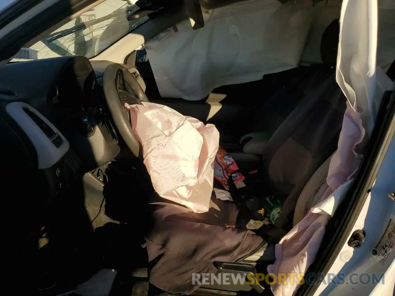 7 Photograph of a damaged car 3CZRU5H52MM708014 HONDA HR-V 2021