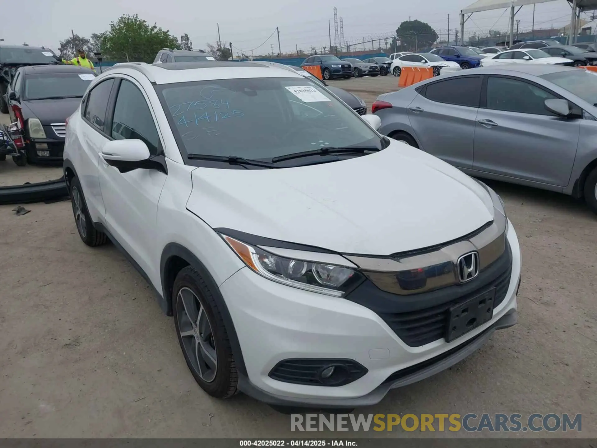 1 Photograph of a damaged car 3CZRU5H52MM710538 HONDA HR-V 2021